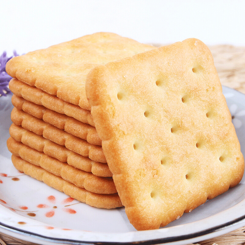 菓子町園道香蔥咸餅干 營養(yǎng)早餐與休閑代餐的完美結(jié)合